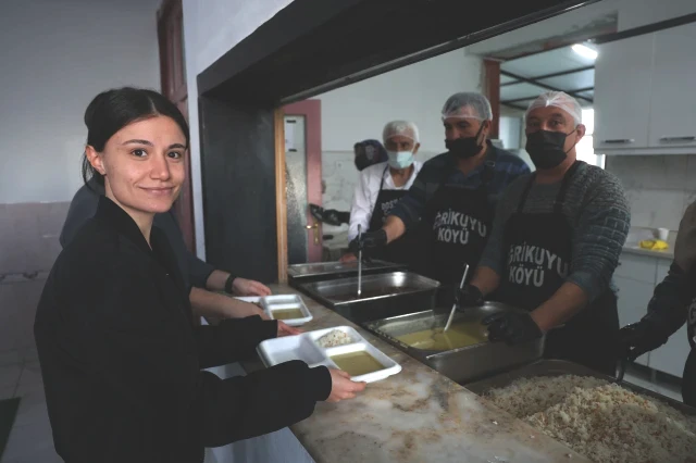 Nevşehir'de bir köyde iftar vakti evlerde yemek pişirmek yasaklandı - Son Dakika